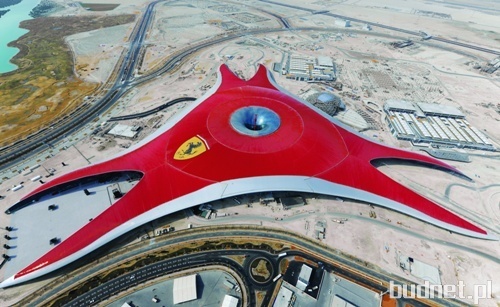 Park Rozrywki Ferrari World w Abu Dhabi